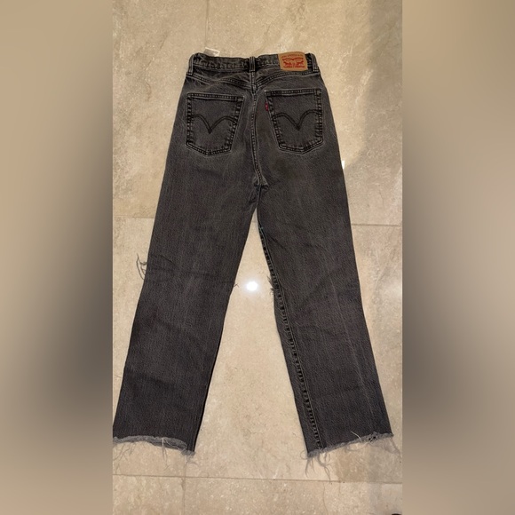 Levi’s ribcage straight ankle, washed out black color, size 25 waist - Picture 2 of 2